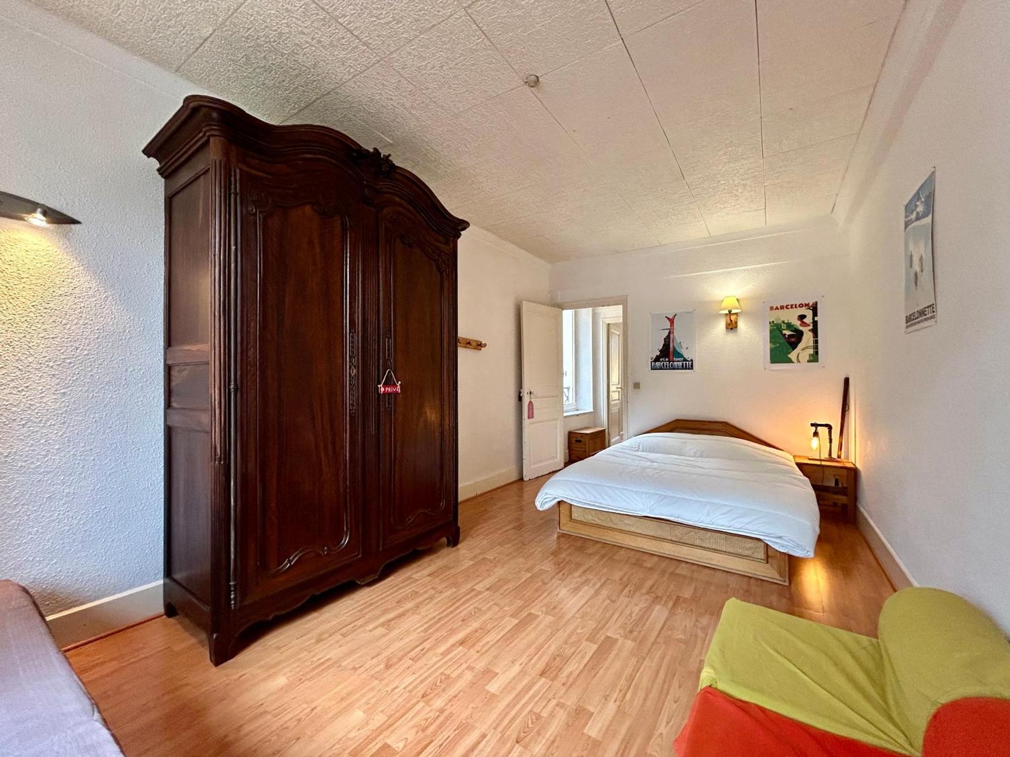 Evasion Authentique - Centre Ville - Jeux De Societe Барселоннет Экстерьер фото